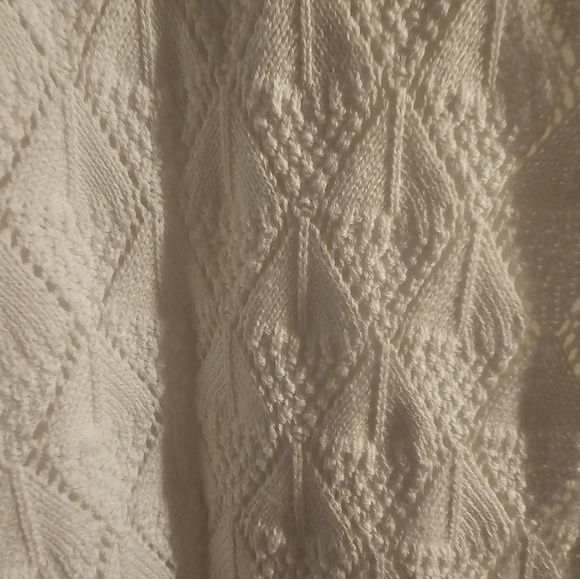 White Sleeveless Knit Dress - Picture 3 of 3